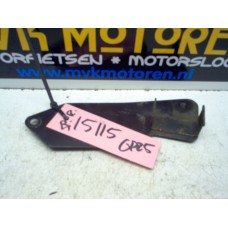 Bevestiging spanningsregelaar Kawasaki GPZ500S EX500 1987-98