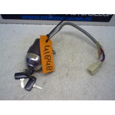 Contaktslot Yamaha type?