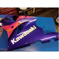 Kuipdeel links Kawasaki ZX7R ?? ZXR?