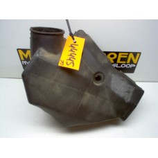 Deel Luchtfilterhuis rechts Triumph Sprint 900 T300 1993-98