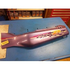 Zijpaneel kont links Suzuki GSX1100 RW GU75C 1993-98 Zijpaneel kont links Suzuki GSX1100 RW GU75C 1993-98