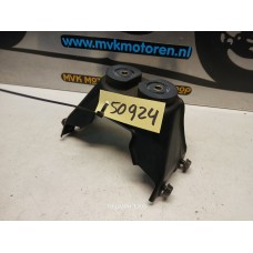Bevestiging tank achterzijde Triumph sprint 900 executive T300 1997-1999