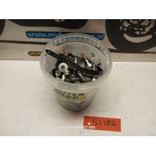 Bouten en Moeren Honda CB600F Hornet PC34 1998-2001 Bouten en Moeren Honda CB600F Hornet PC34 1998-2001