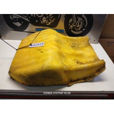 Isolatie bescherming tank / luchtfilterhuis Honda VFR750 RC36 1990-93