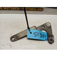 Beugel kuip links onder Honda VFR750 RC36 1990-93