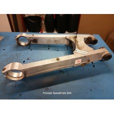 Achterbrug Triumph Speedtriple 900 T300 1994-1997