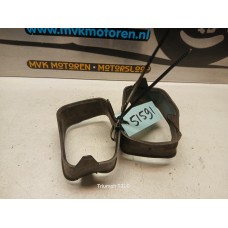 Rubbers L+R luchtfilterhuis Triumph All models T300