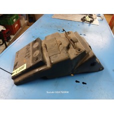 Deel achterspatbord Suzuki GSX750 RW GR7BB 1992-95
